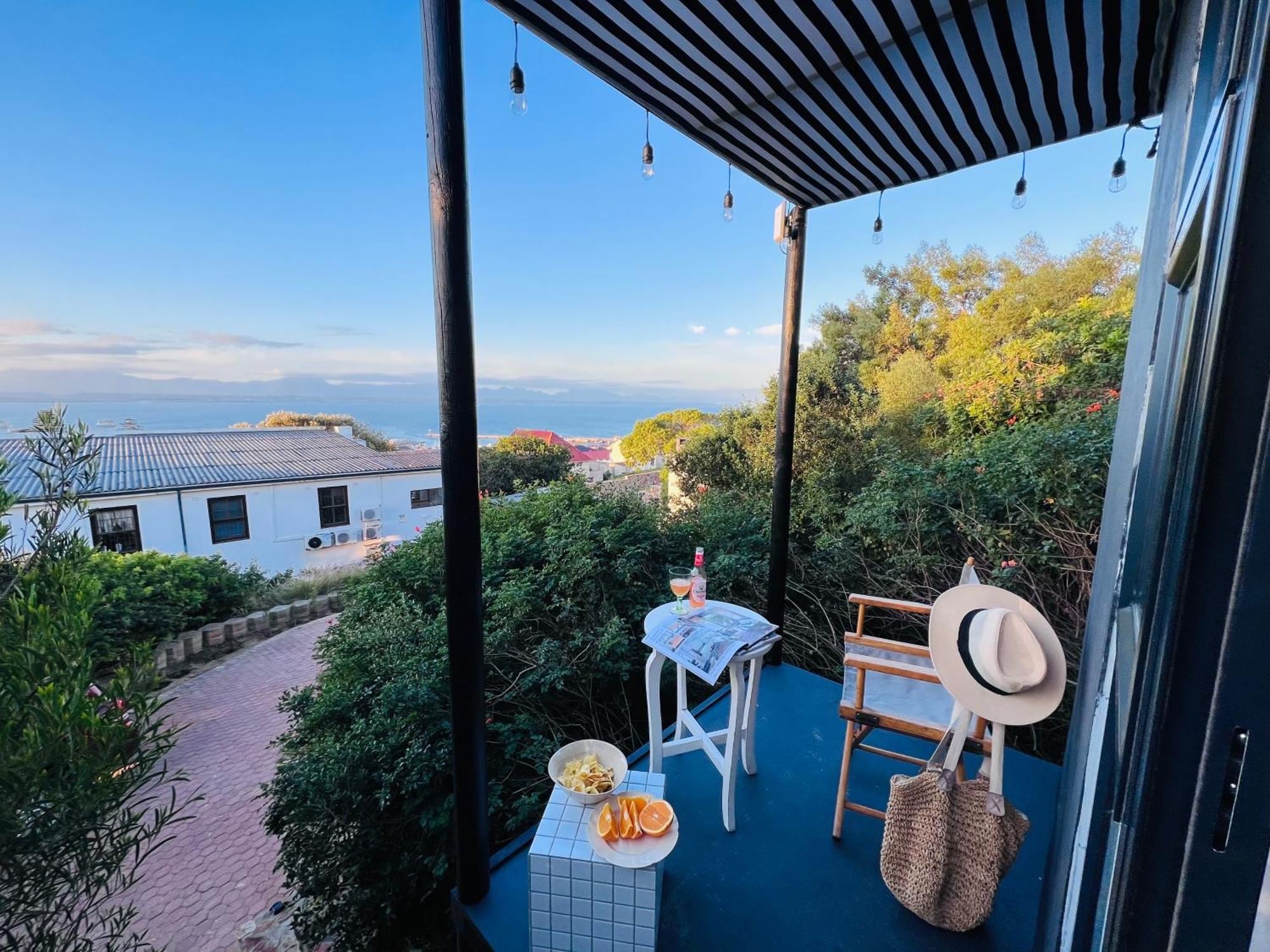 The Bachelor Apartment Mossel Bay Bagian luar foto